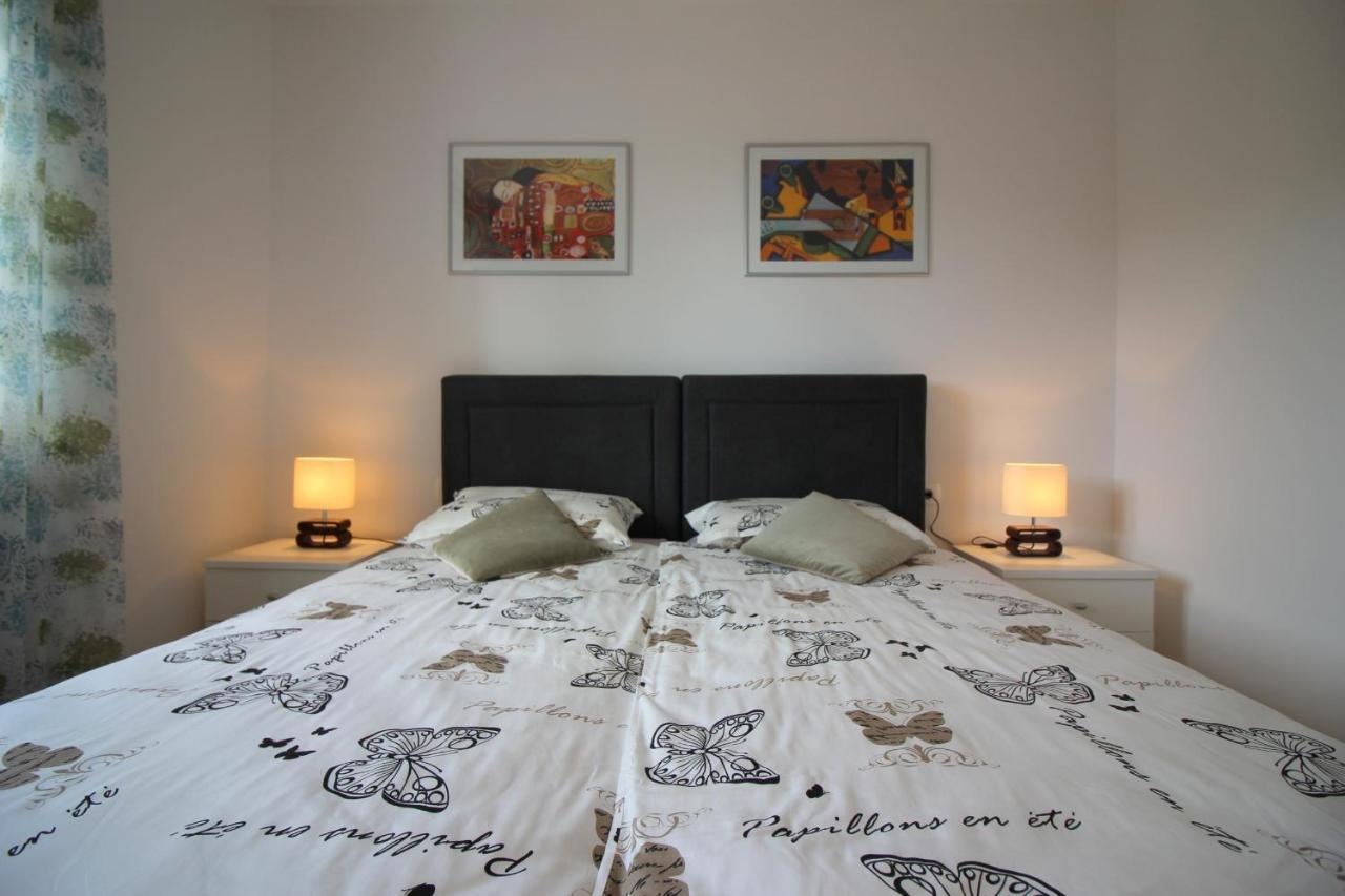 Apartment Agata In City Center Porec Luaran gambar
