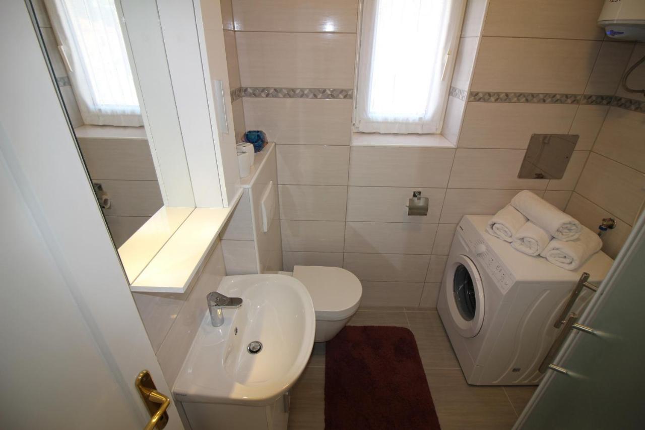 Apartment Agata In City Center Porec Luaran gambar